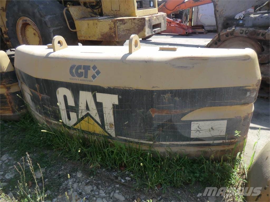 CAT 325B Podvozje in vzmetenje