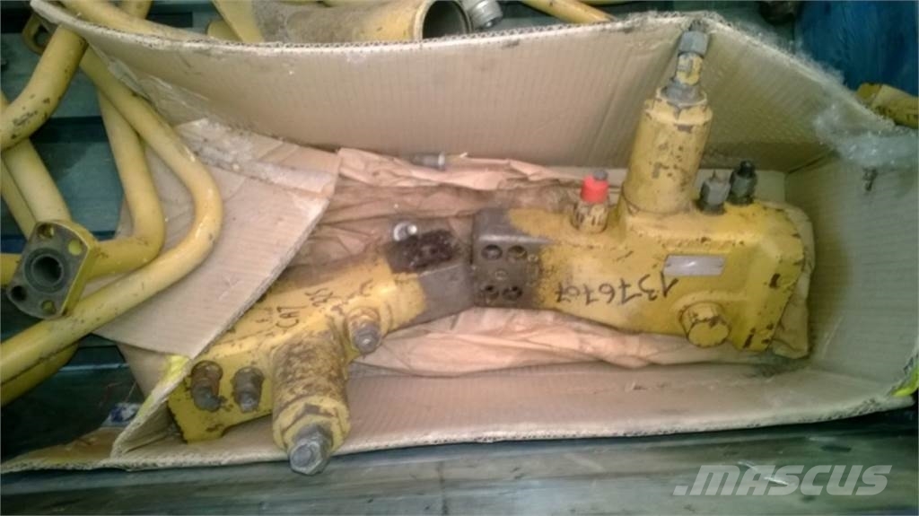 CAT 325B LN 建筑机械-其他