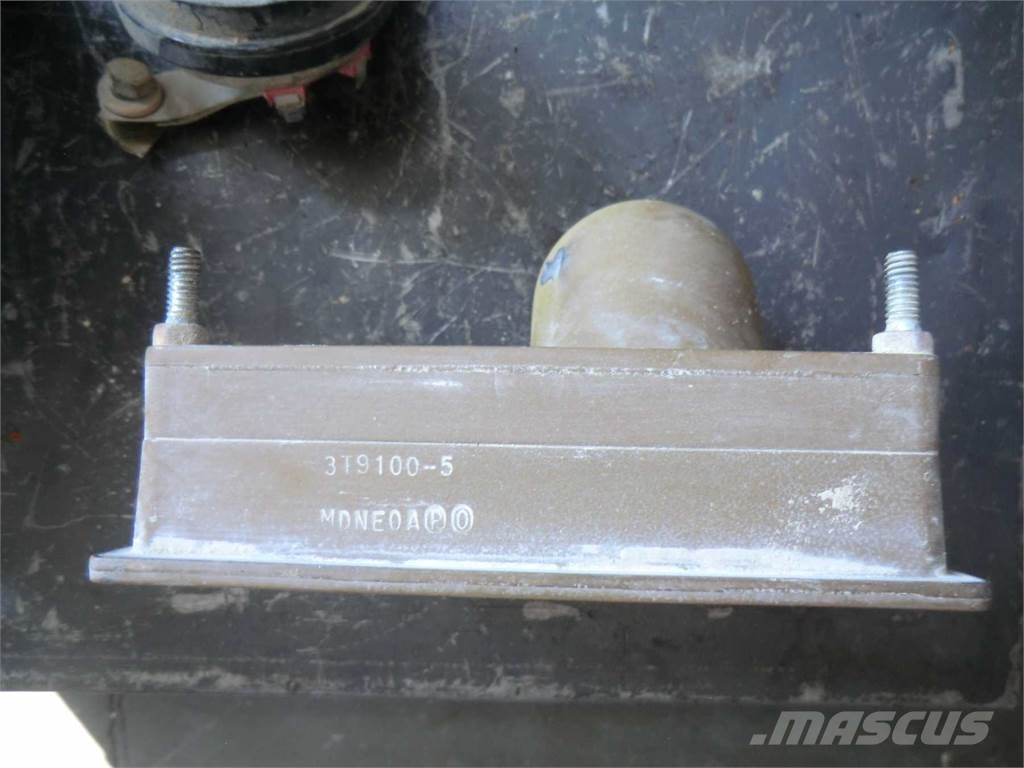 CAT 438C 建筑机械-其他