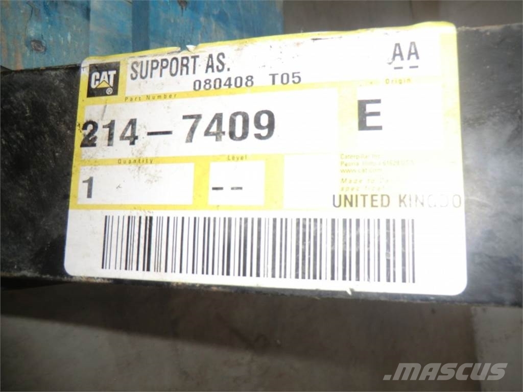 CAT 735 Chassis and suspension