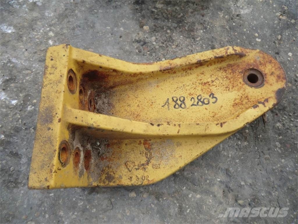 CAT 735 Chassis and suspension