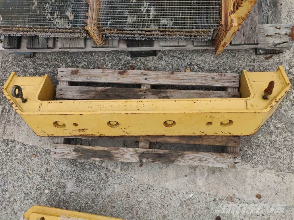 CAT 953C Podvozje in vzmetenje