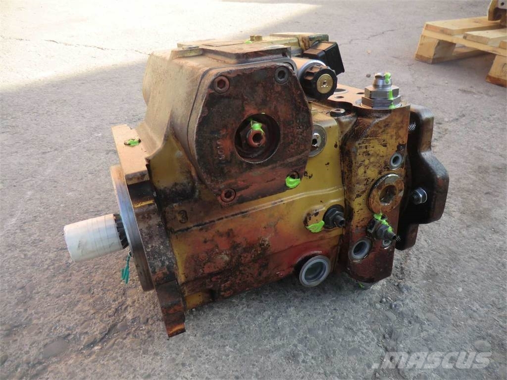 CAT 963D Građevinarstvo – ostalo