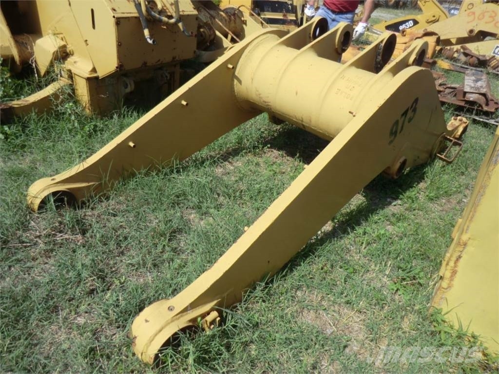CAT 973 LGP Podvozje in vzmetenje
