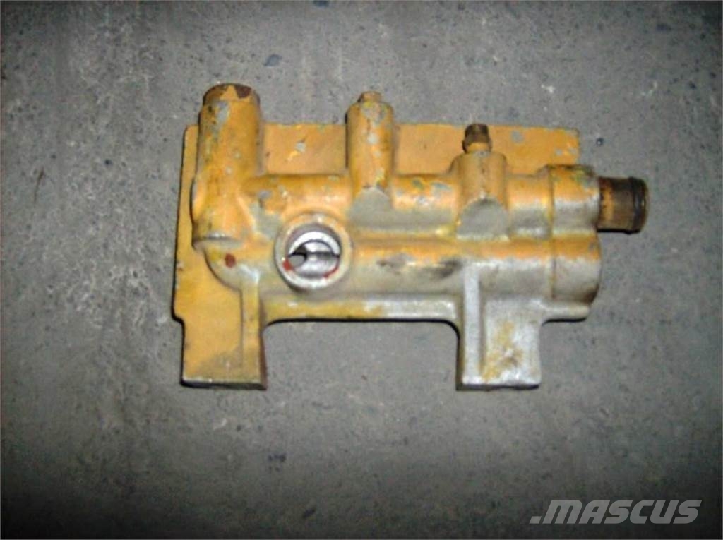 CAT 988 Alváz és felfüggesztés