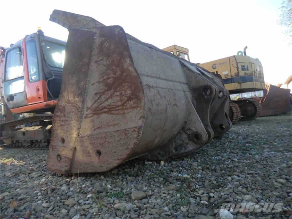 CAT 988B Građevinarstvo – ostalo