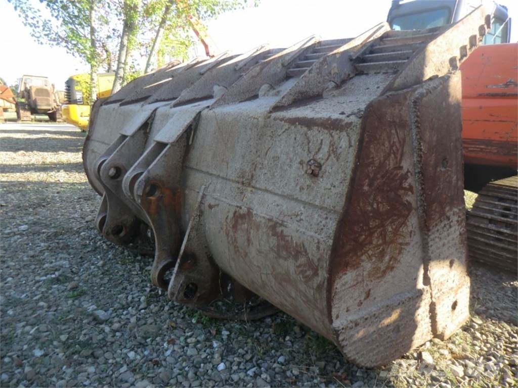CAT 988B Građevinarstvo – ostalo