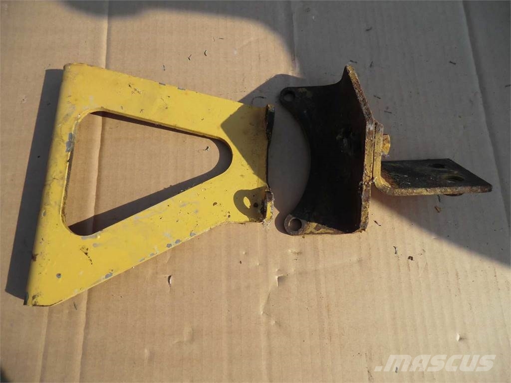 CAT 988F I Alváz és felfüggesztés