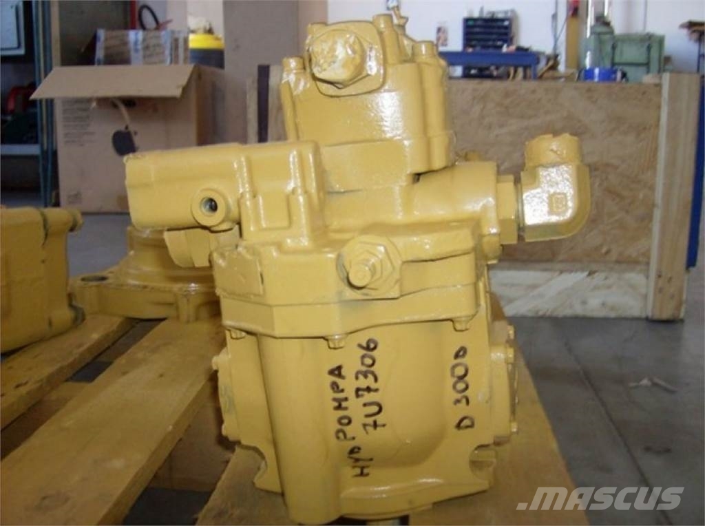 CAT D300D Građevinarstvo – ostalo
