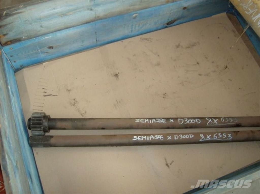 CAT D300D 建筑机械-其他