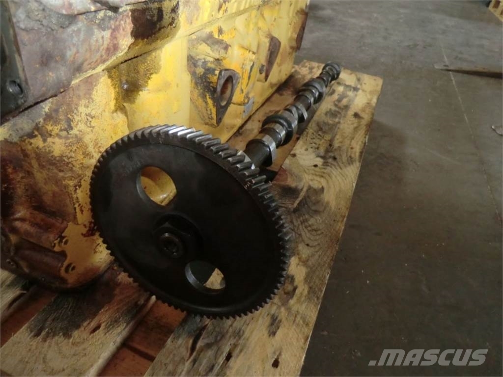 CAT D333 Motoare