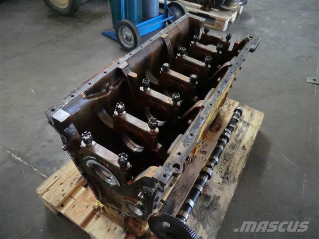 CAT D333 Motoare
