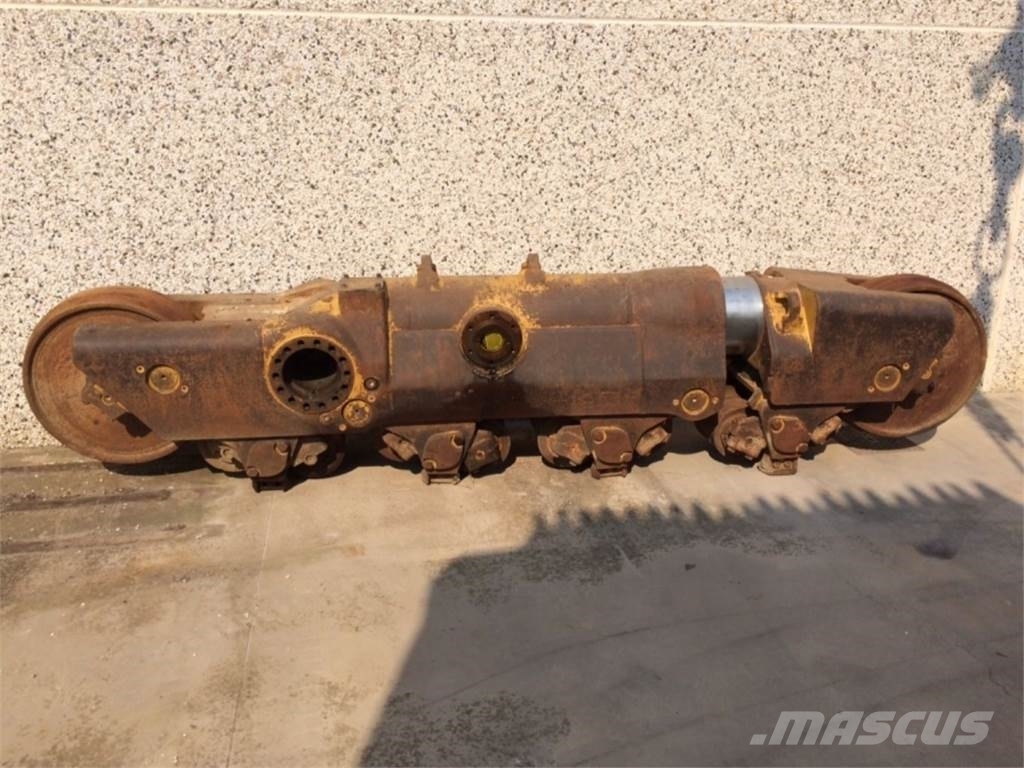 CAT  D8L Chenilles