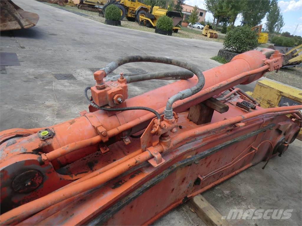 Hitachi ZX350 LCN-3 Podvozky a zavesenie kolies