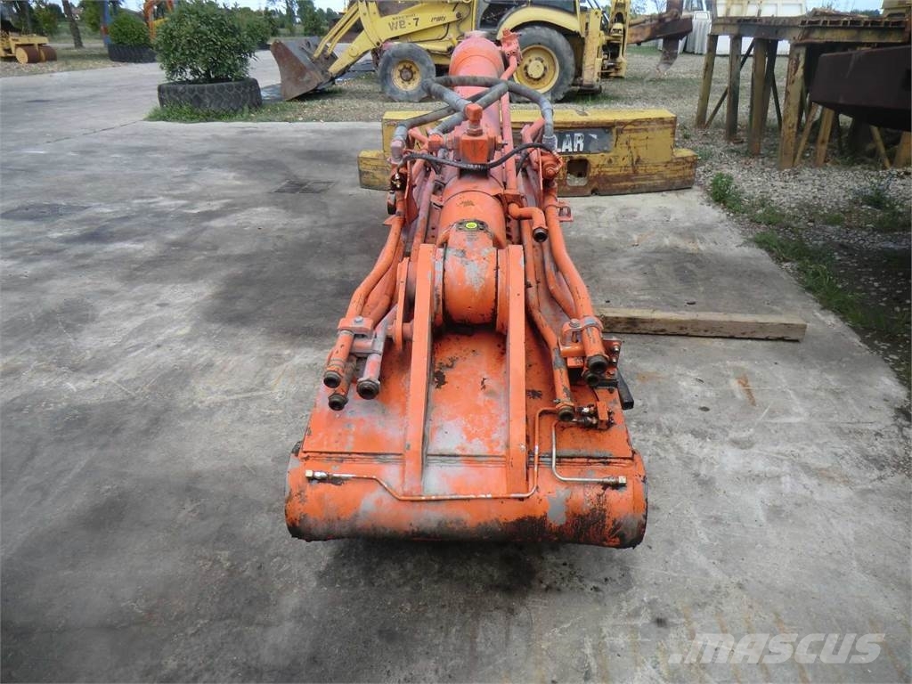 Hitachi ZX350 LCN-3 Podvozky a zavesenie kolies