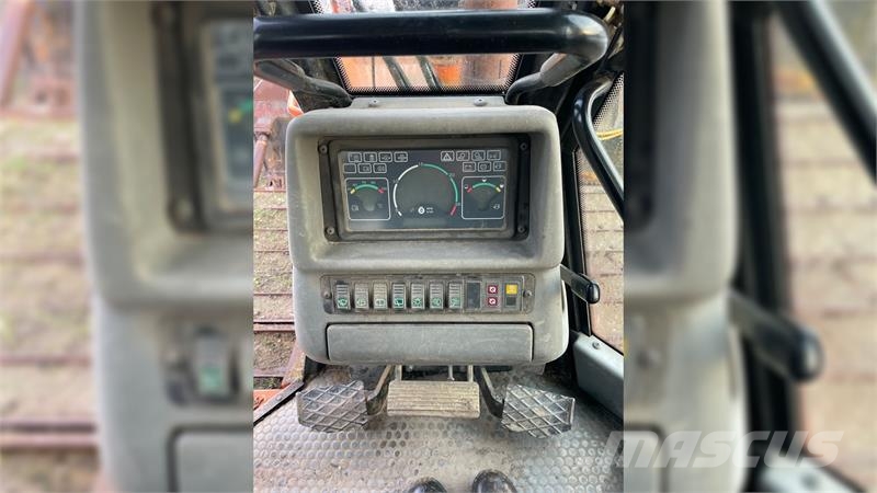 Fiat Kobelco D 180 Rupsdozers