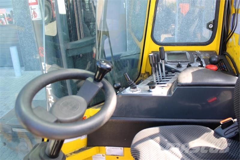 Combilift C5000E Γερανοί πλευρικής φόρτωσης εμπορευματοκιβωτίων