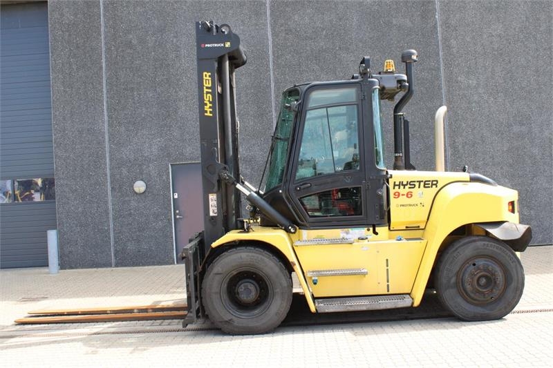 Hyster H9.00XM-6 Diesel forklifts