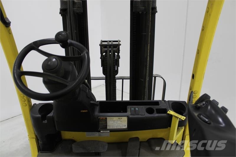 Hyster J2.5XN Elmotviktstruckar