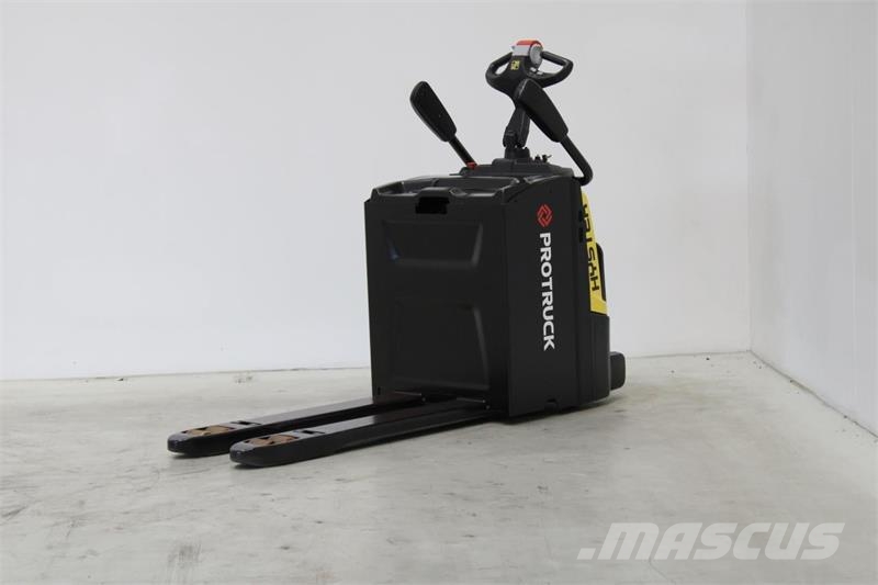 Hyster P2.0S Transpaletas Eléctricas con plataforma