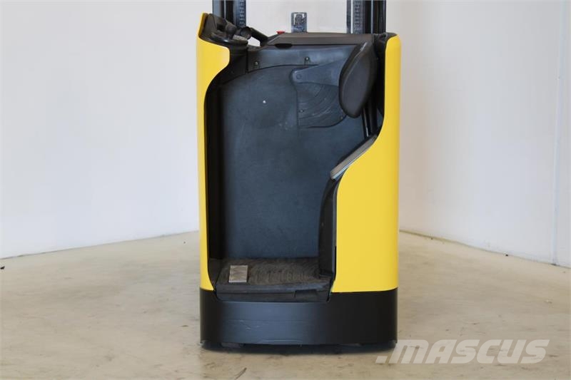Hyster RS1.6 Empilhadeiras autopropelidas
