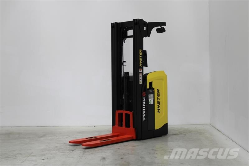 Hyster RS1.6 شاحنات مناولة ذاتية الدفع