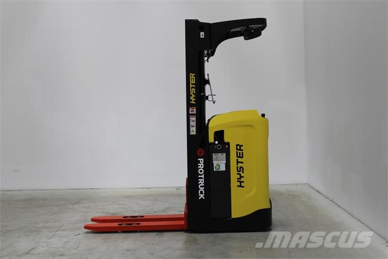 Hyster RS1.6 شاحنات مناولة ذاتية الدفع