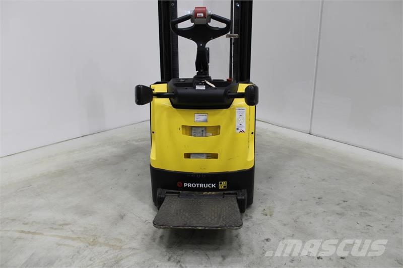 Hyster S1.2SIL Apiladoras eléctricos