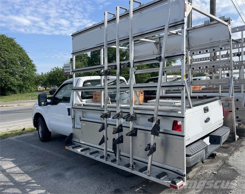 Ford F250 Super Duty Glass Truck, 2013, Alexandria, Virginia