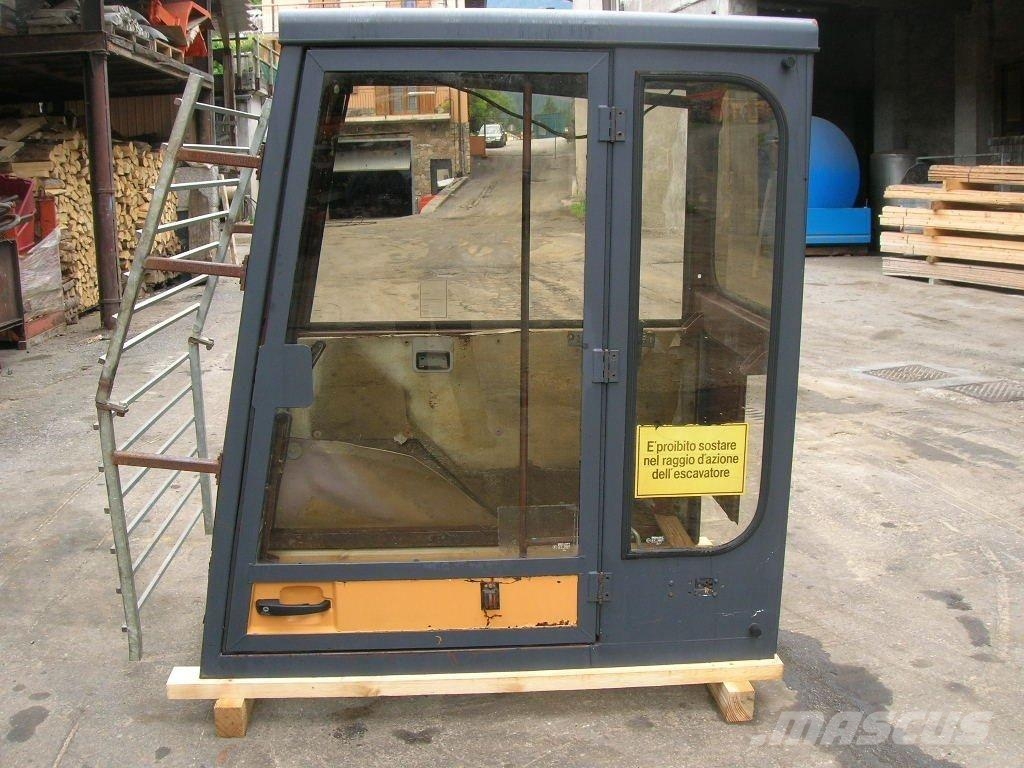 CASE serie 88 Kabine i unutrašnjost