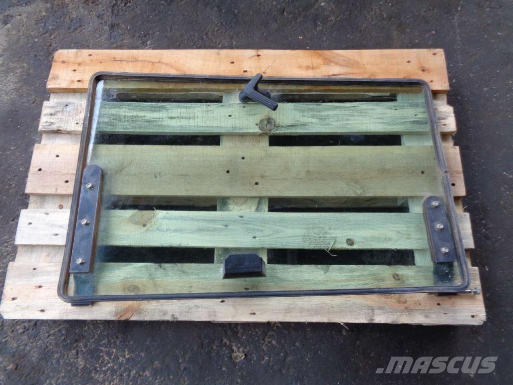 CASE Serie F Kabine i unutrašnjost