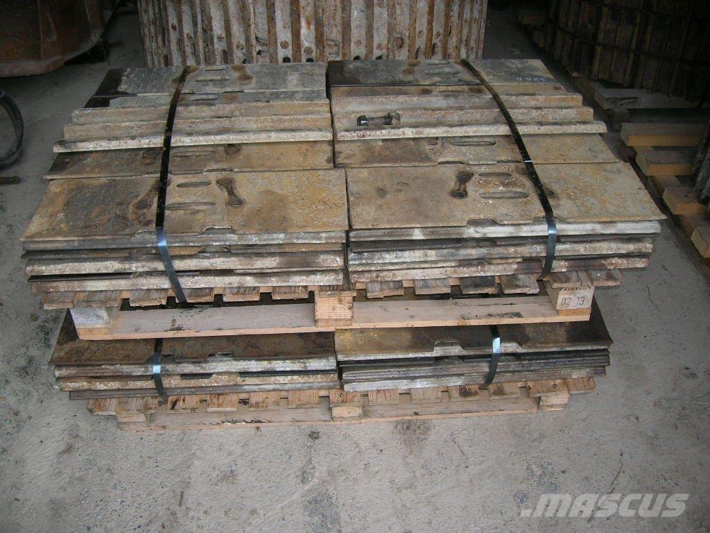 CAT  Chassis and suspension
