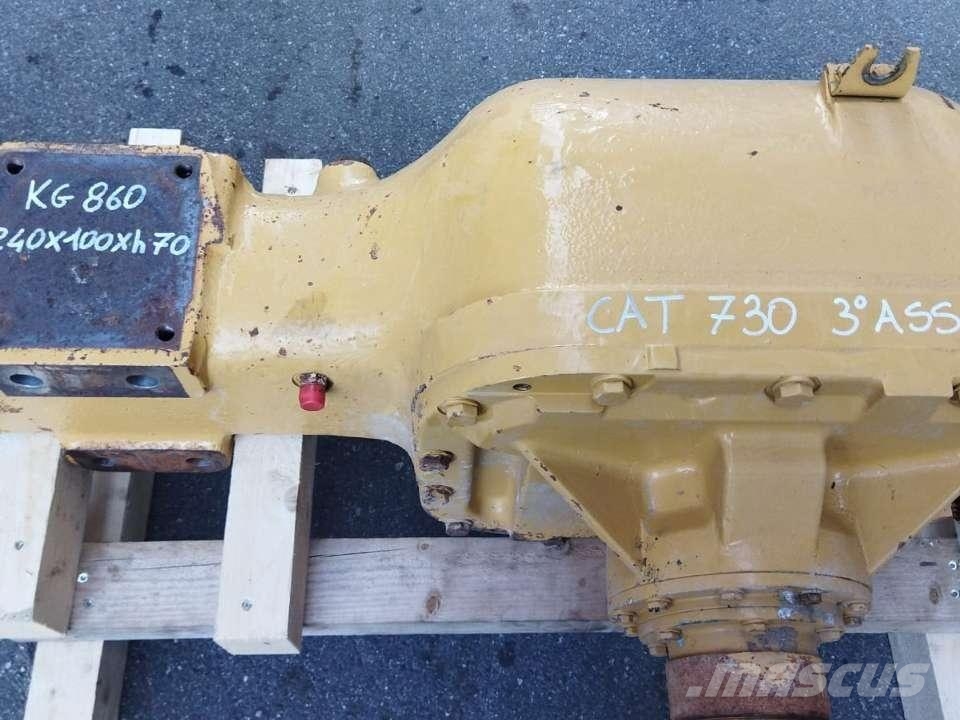 CAT 730 Transmission