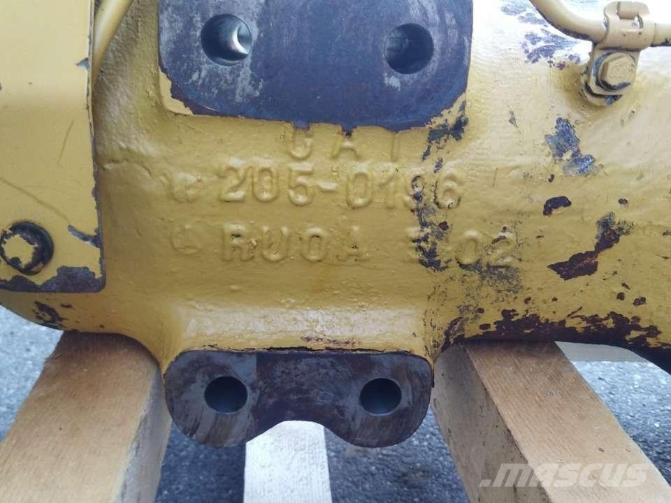 CAT 730 Transmission