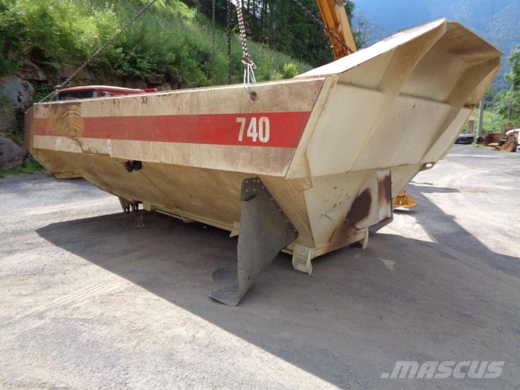 CAT 740 B Bunks