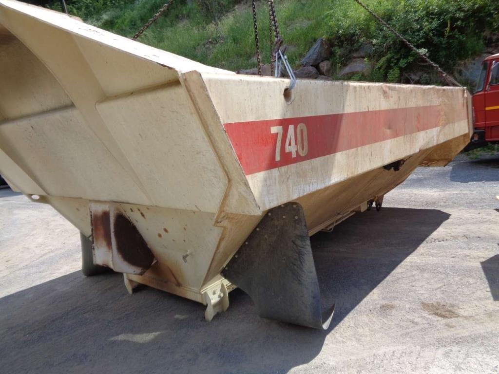 CAT 740 B Bunks