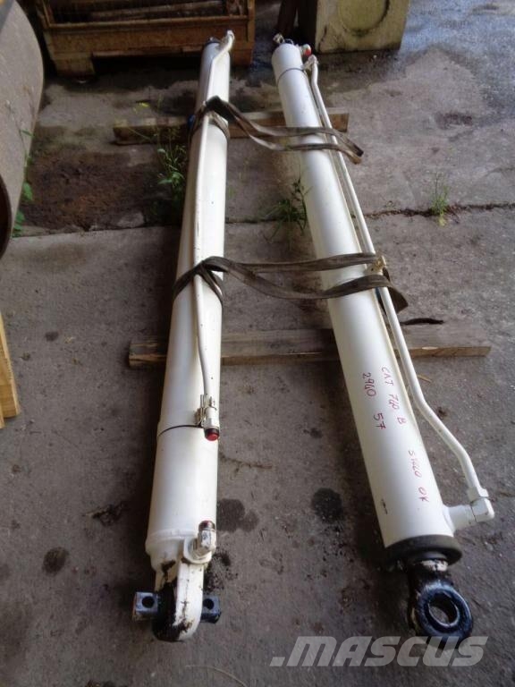 CAT 740 B Hydraulika