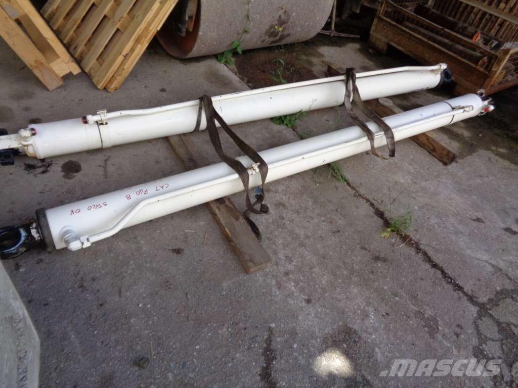 CAT 740 B Hydraulika