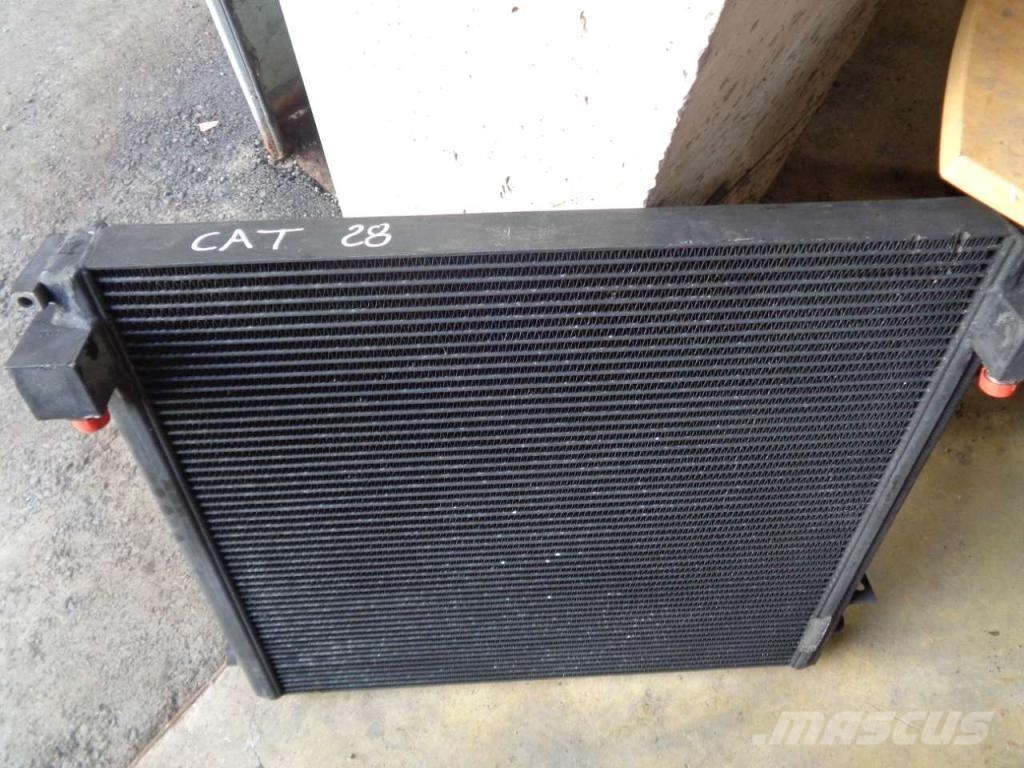 CAT 928 F Motorji