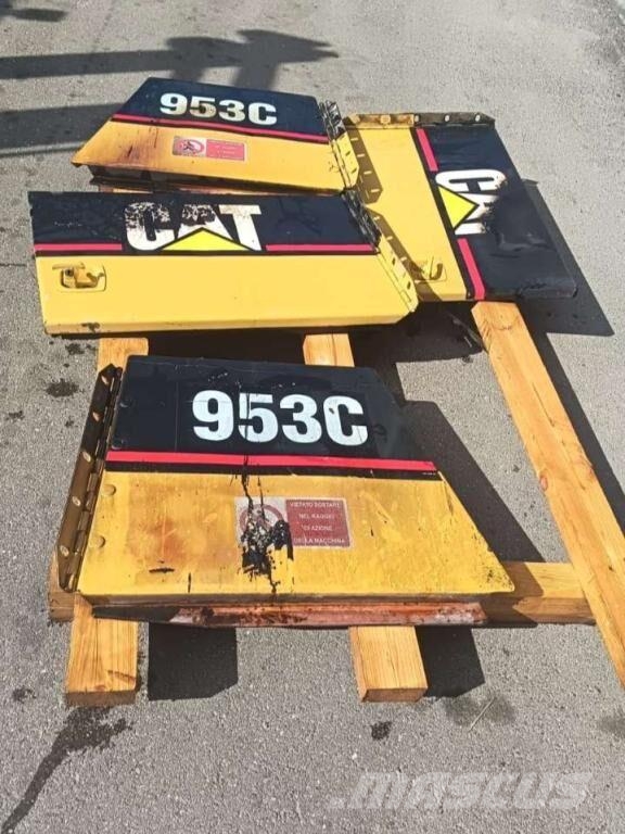 CAT 953 C Кабіна