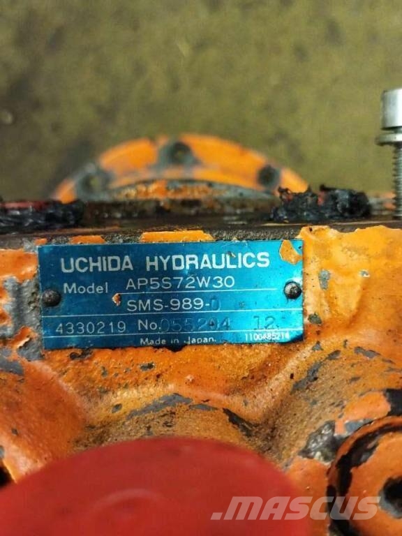 Fiat-Hitachi Ex 135 Hydraulik