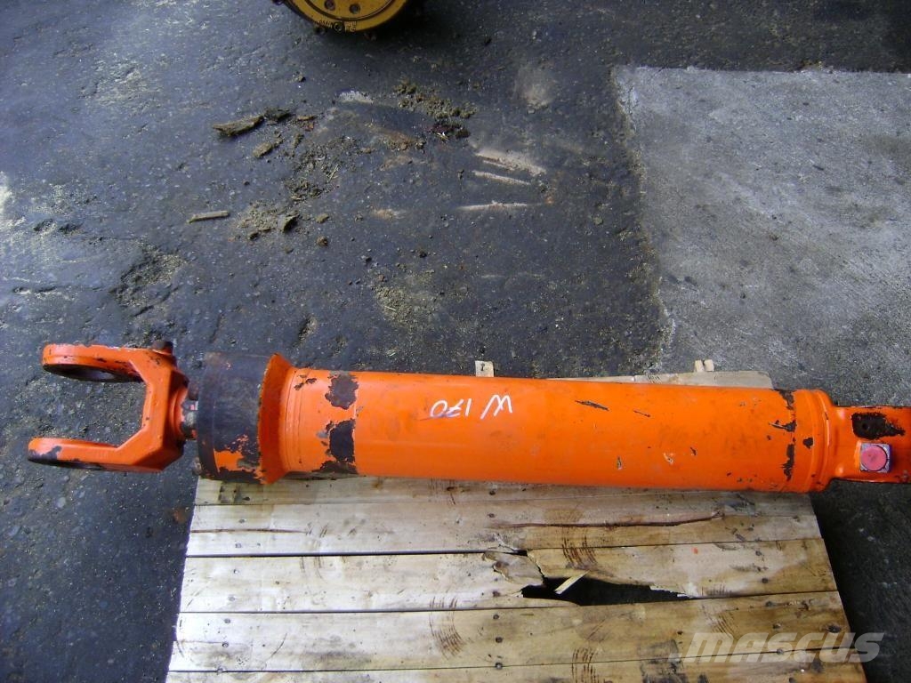 Fiat-Hitachi W 170 هيدروليات