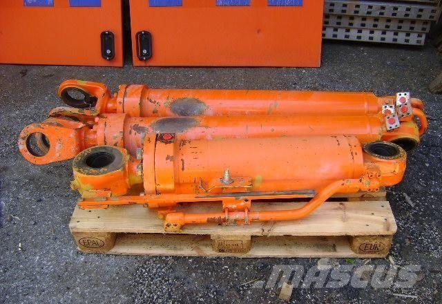 Fiat Hitachi W 230 Motory