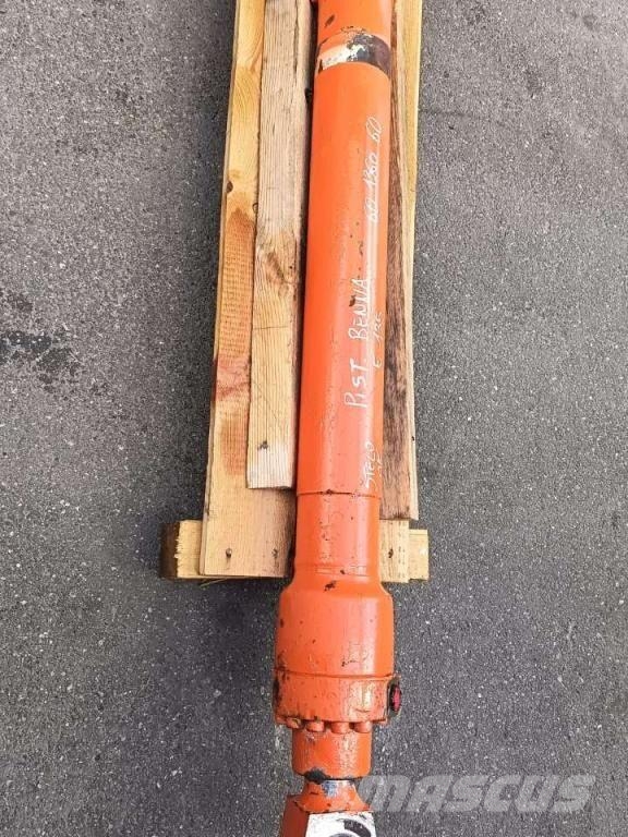 Fiat-Kobelco E 135 هيدروليات