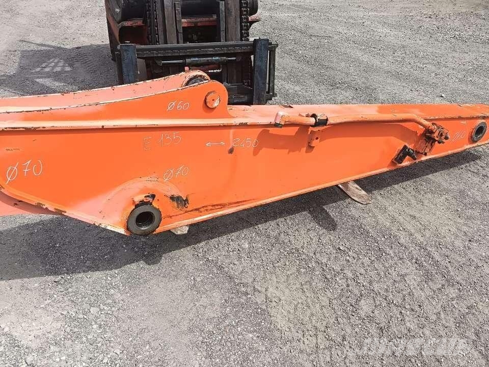 Fiat-Kobelco E 135 Otros componentes