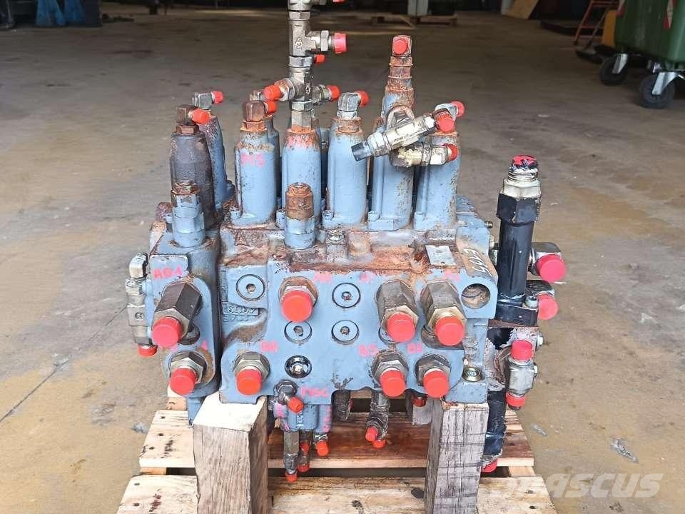 Fiat-Kobelco E 135 هيدروليات