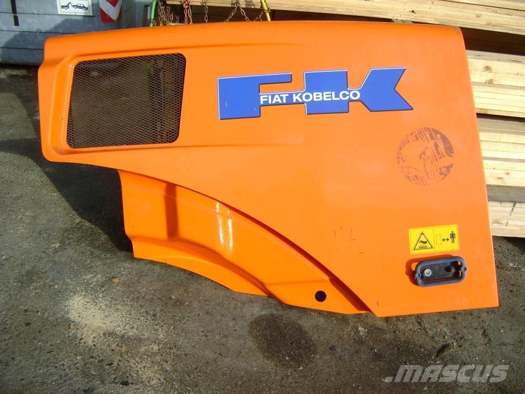 Fiat-Kobelco W 130 Cabine e interni