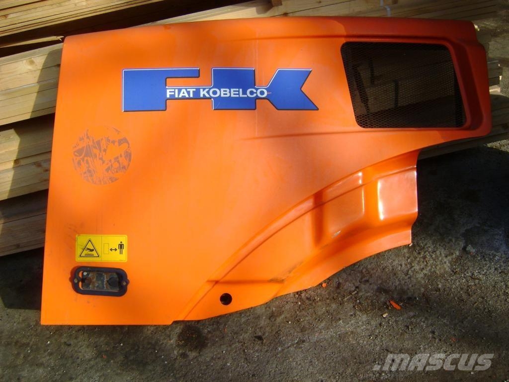 Fiat-Kobelco W 130 Cabine e interni
