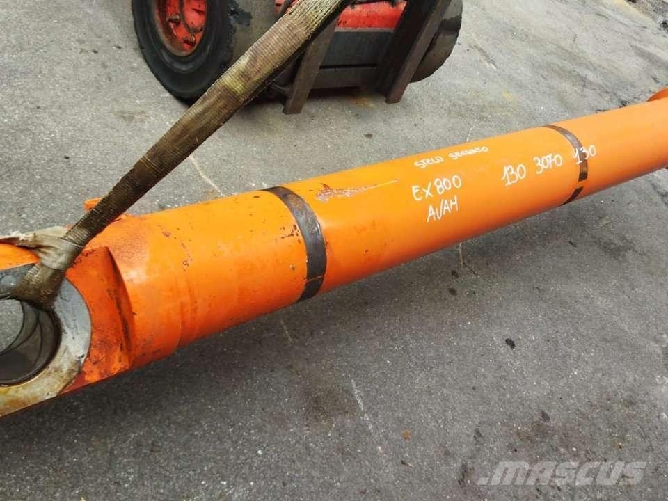 Hitachi EX 800 Hydraulics