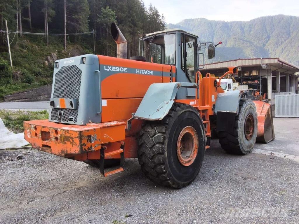 Hitachi LX 290 Wielladers